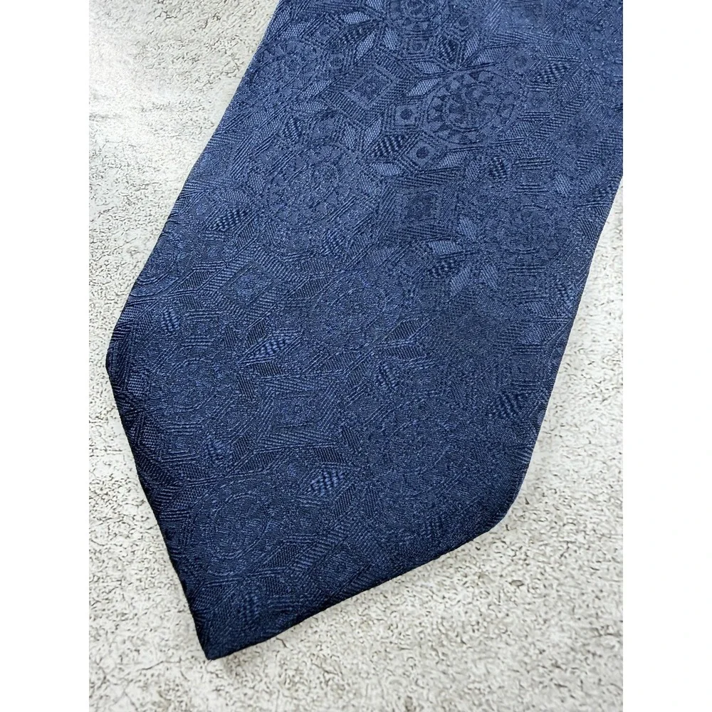 Surrey 100% Silk Tie Mens One Size Blue Geometric Jacquard Pointed Necktie